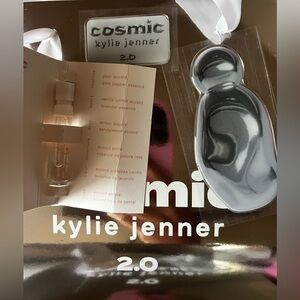 Kylie Jenner cosmic 2.0 sample and stickers with bag